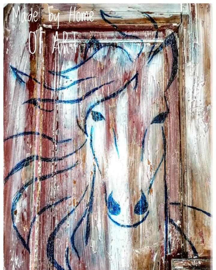 Home Of Art Rîşnov المظهر الخارجي الصورة