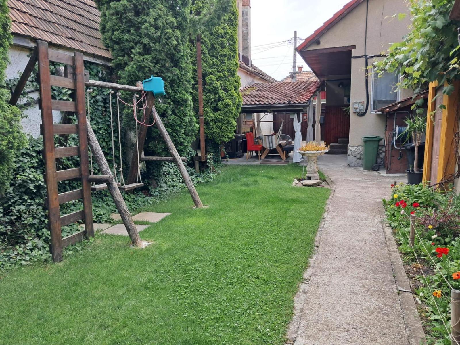 Home Of Art Rîşnov المظهر الخارجي الصورة